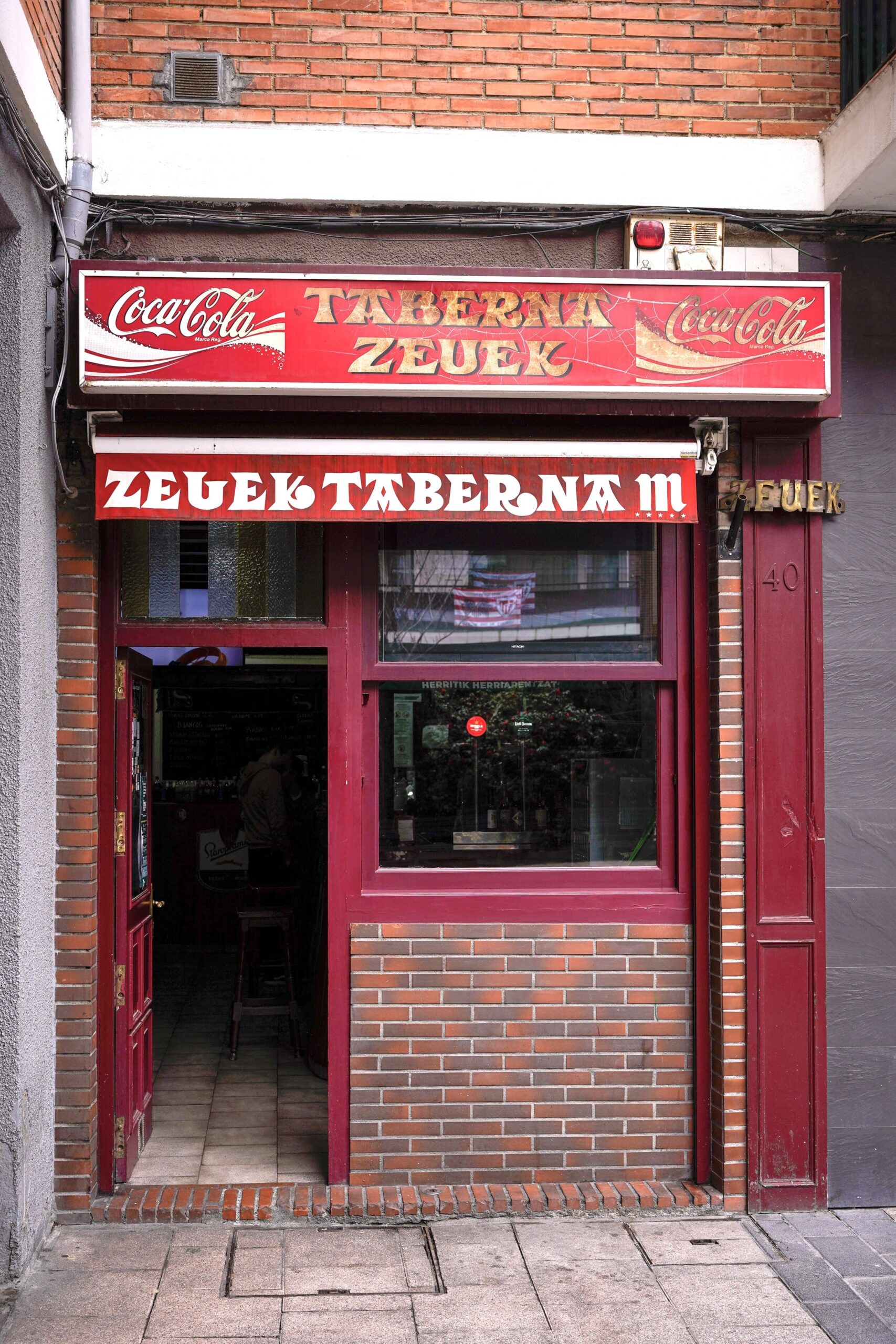 TABERNA ZEUEK