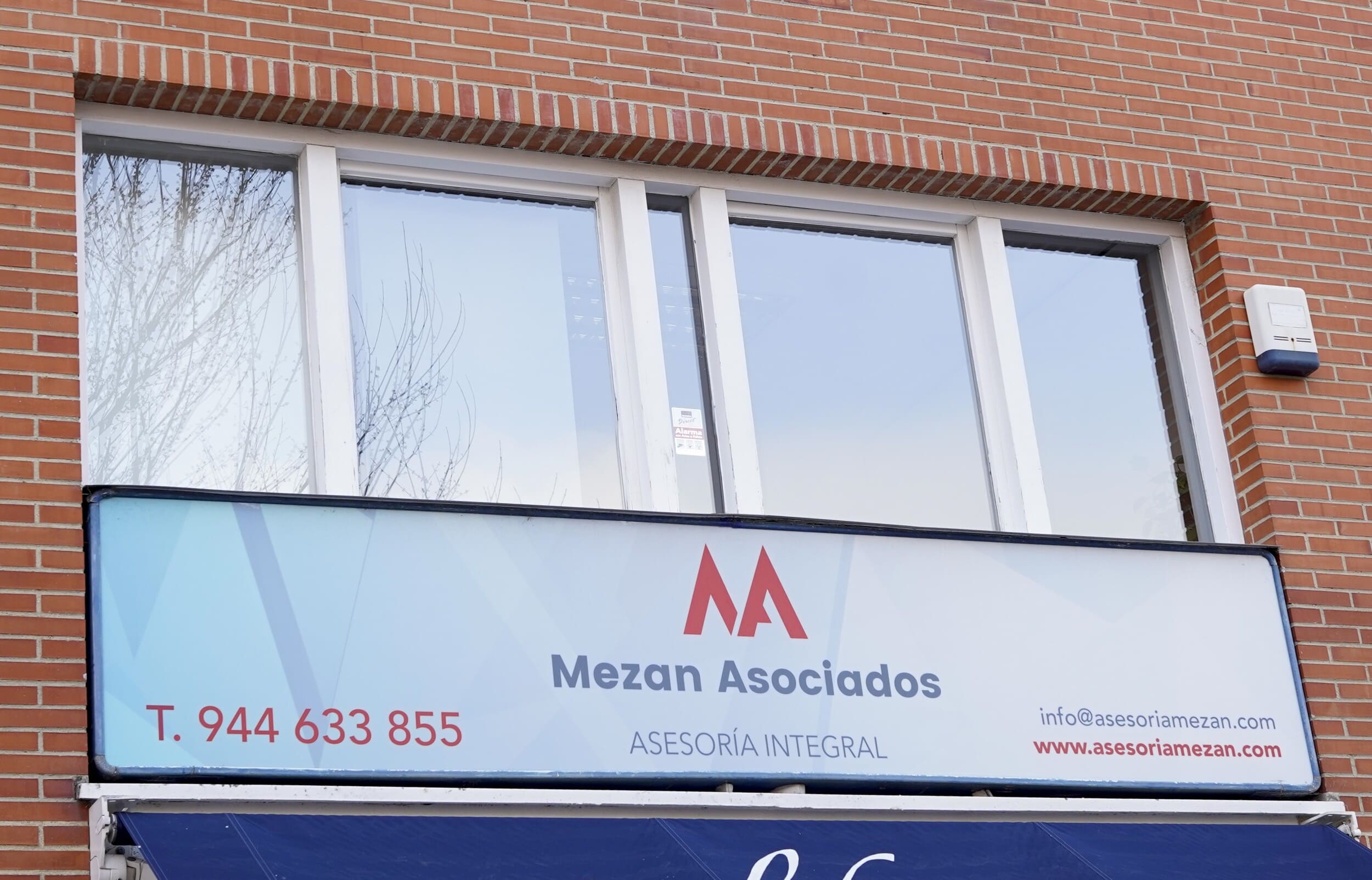 MEZAN ASOCIADOS