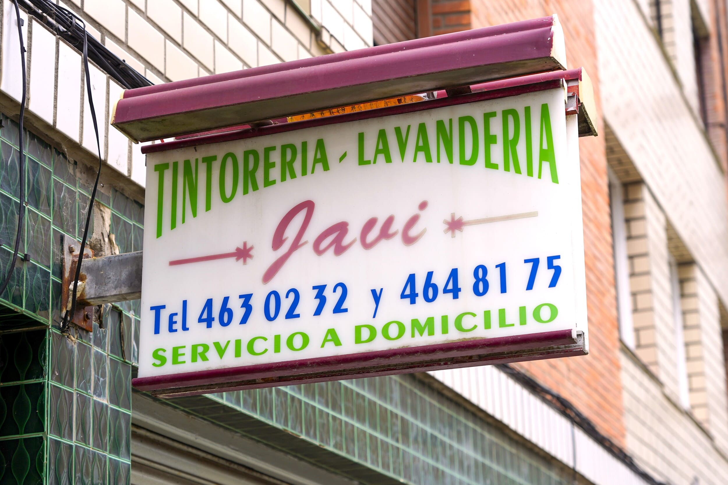 TINTORERÍA JAVI