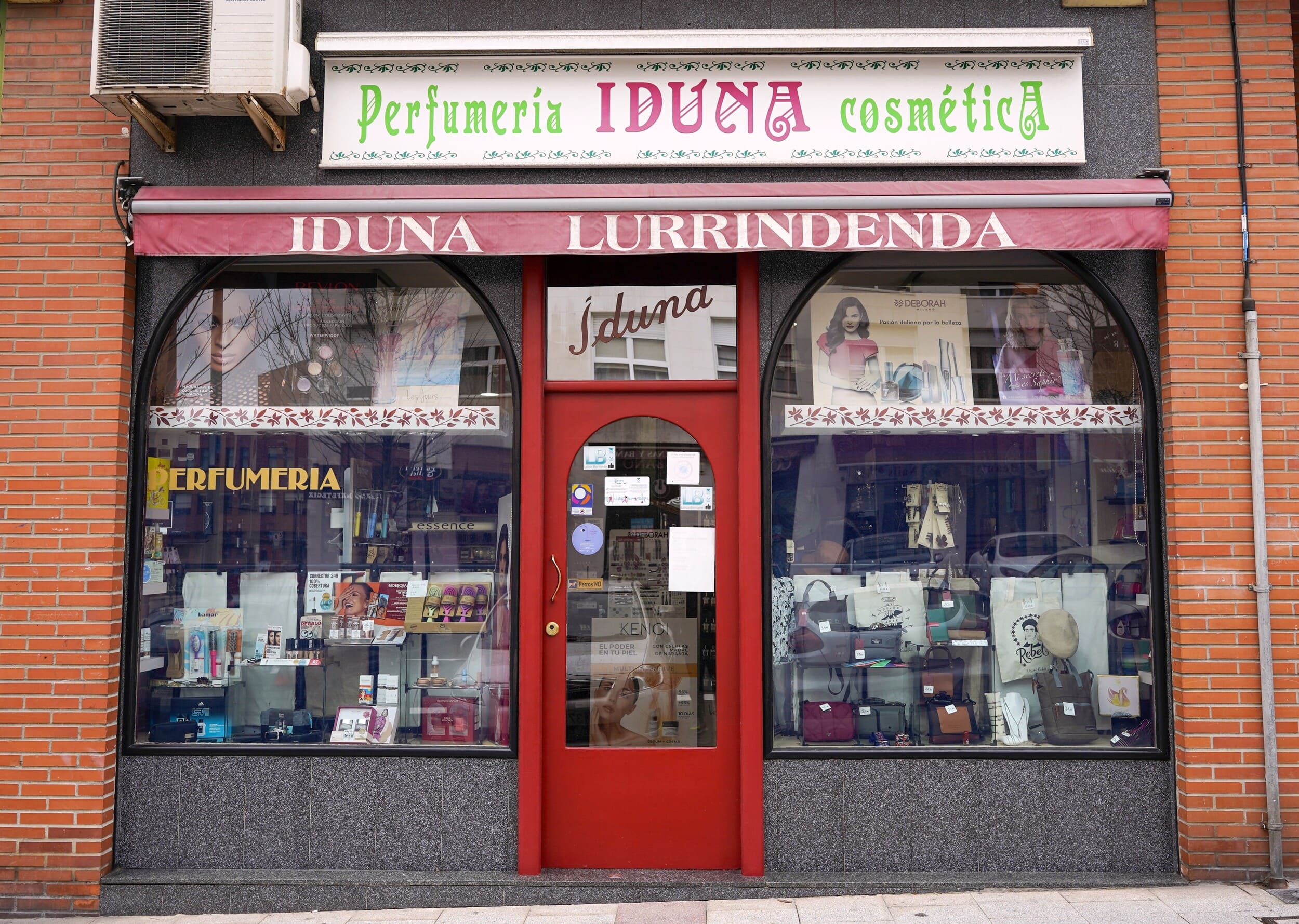 IDUNA LURRINDEGIA